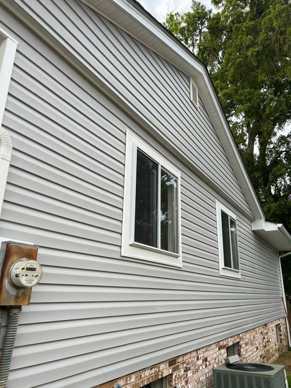 AlbertoPlus2023 (12)